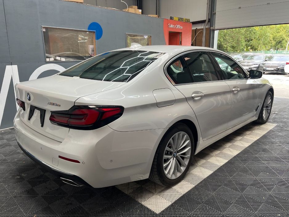 2021 BMW 5 Series