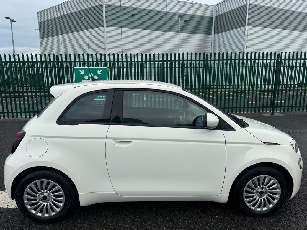 2023 Fiat 500e