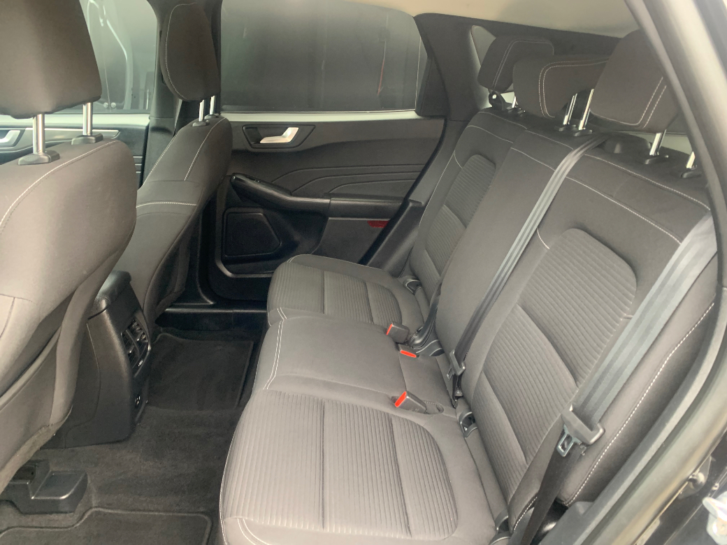 2022 Ford Kuga