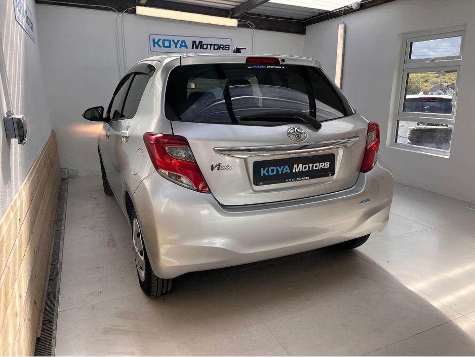 2016 Toyota Vitz