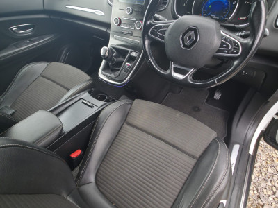 2017 Renault Scenic