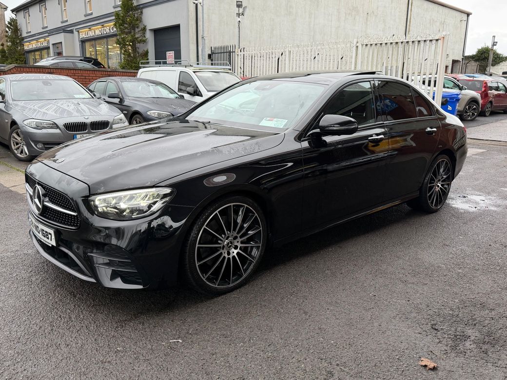 2022 Mercedes-Benz E 220