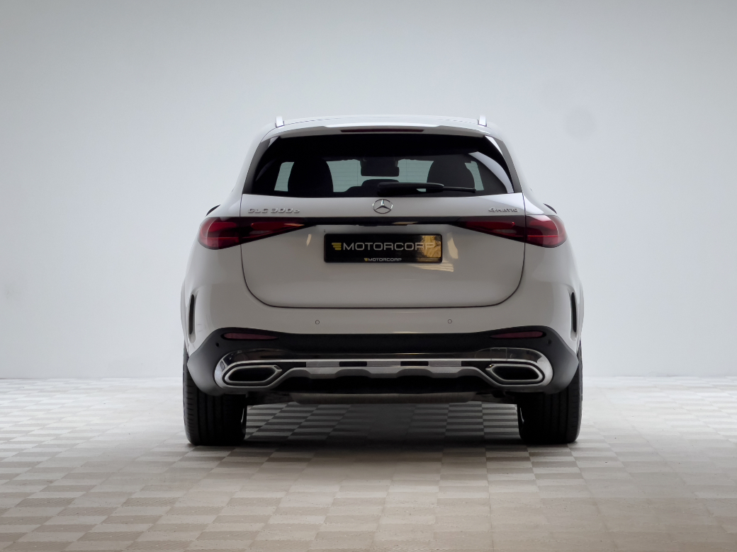 2024 Mercedes-Benz GLC Class