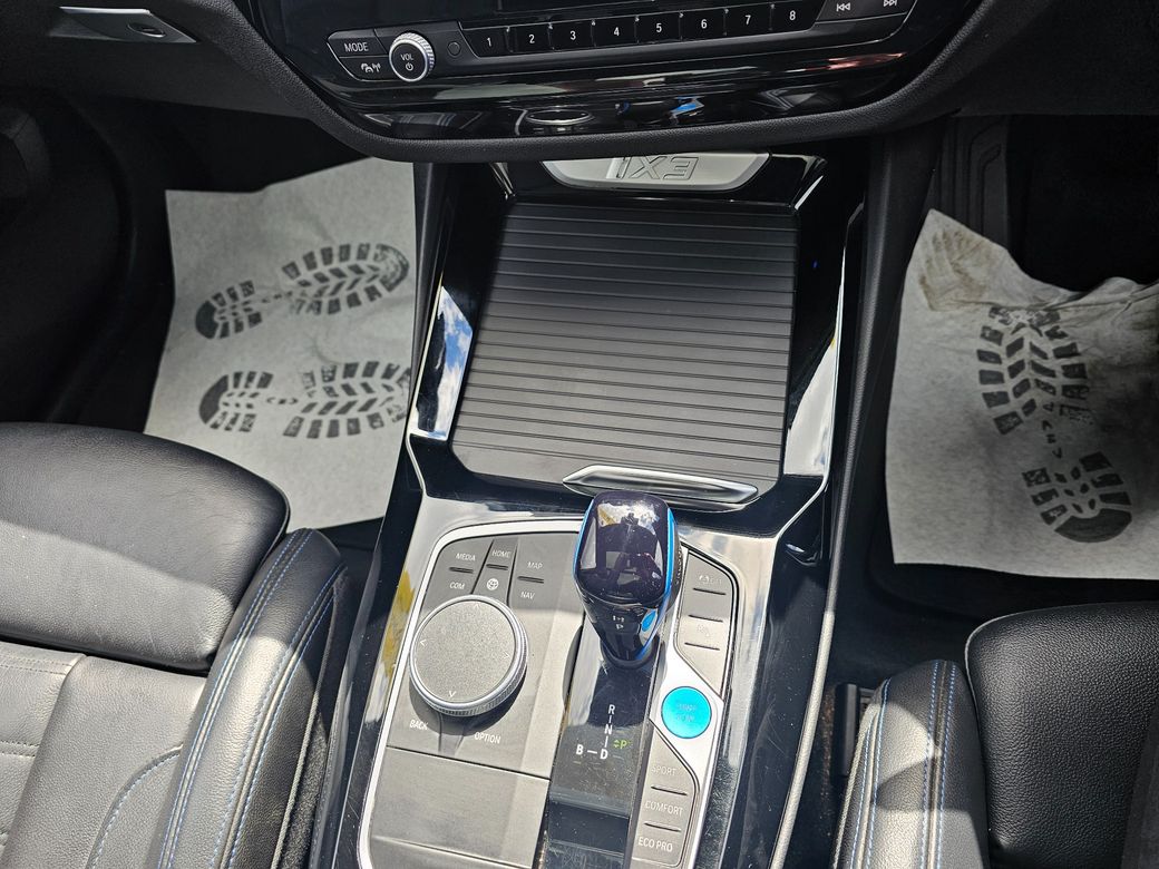 2022 BMW iX3