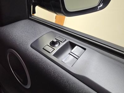 2023 Land Rover Discovery