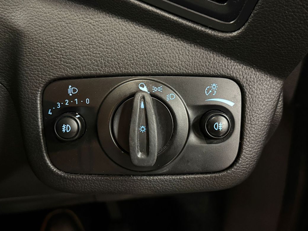 2016 Ford Grand C-Max