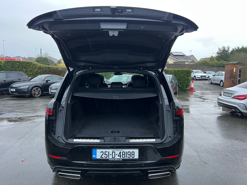 2025 Land Rover Range Rover Sport