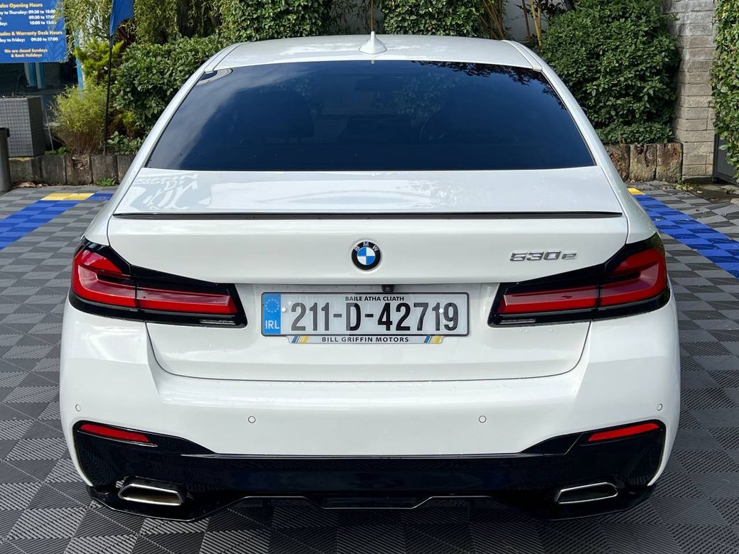 2021 BMW 5 Series