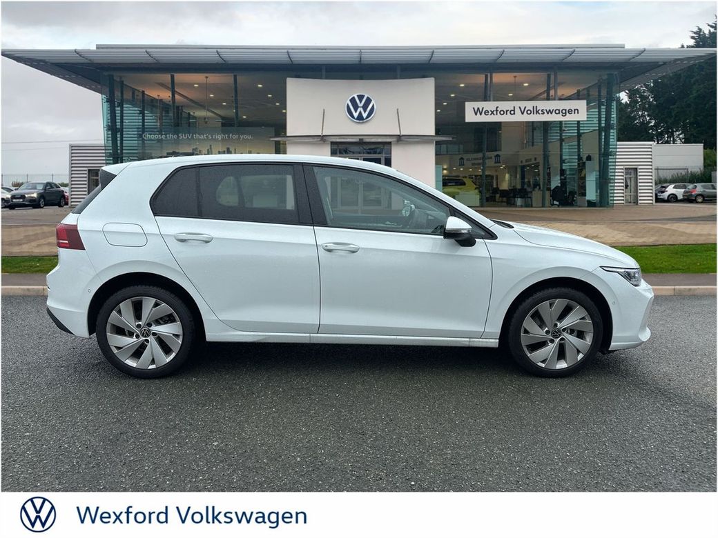 2025 Volkswagen Golf