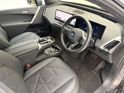 2025 BMW iX