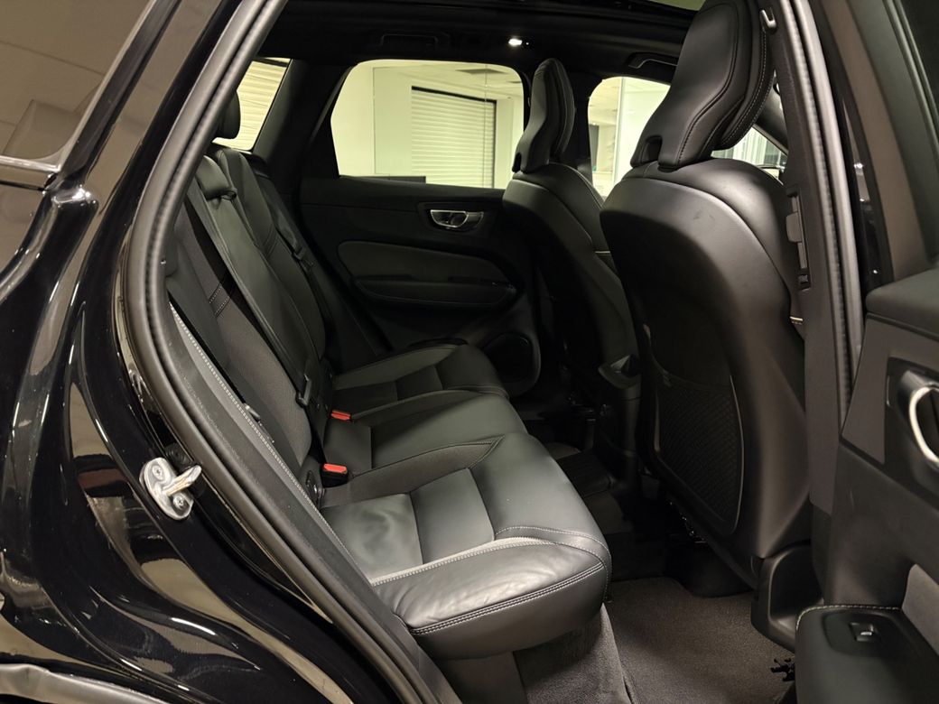 2025 Volvo XC60