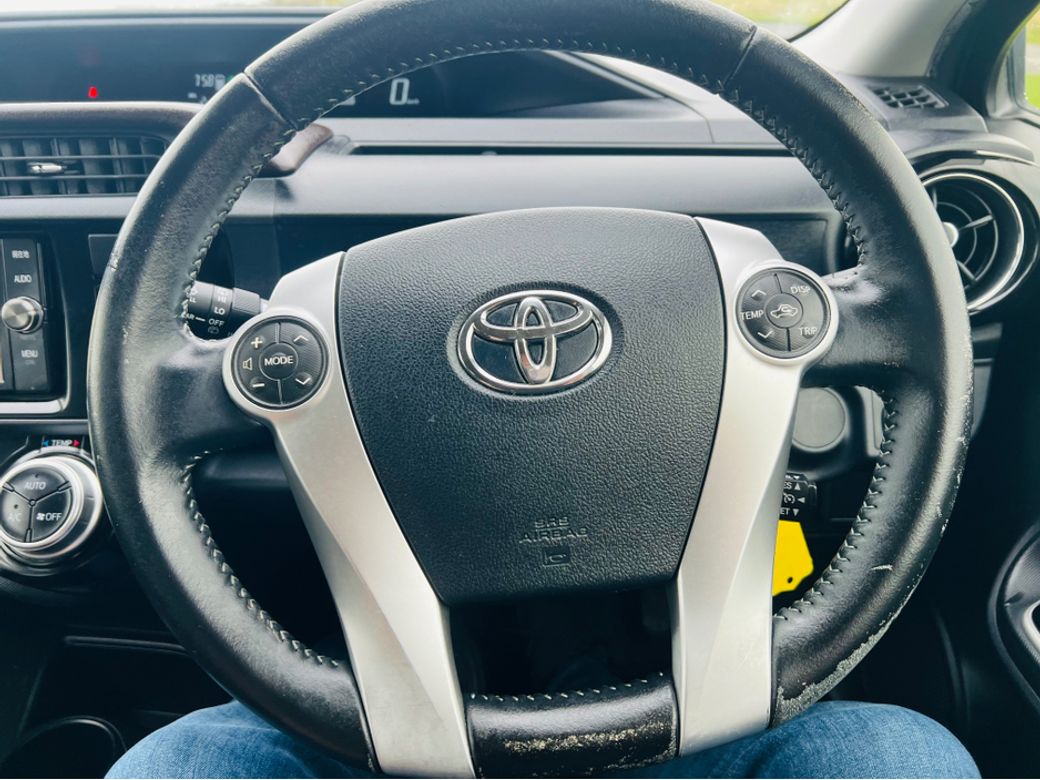 2016 Toyota Aqua