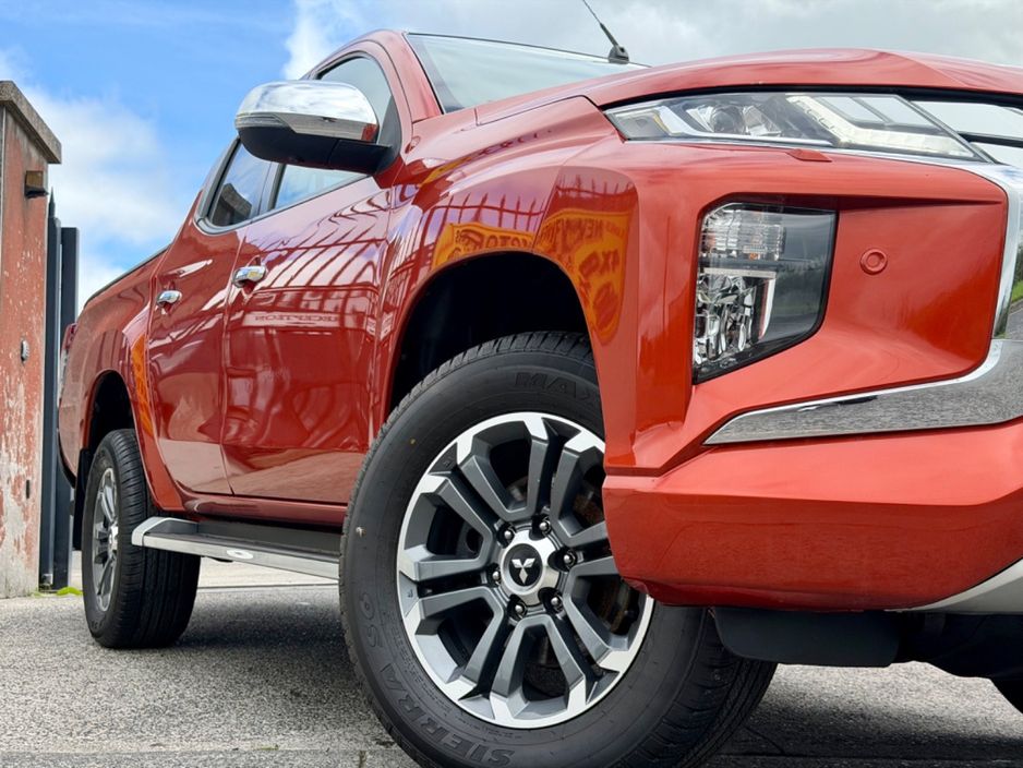 2020 Mitsubishi L200