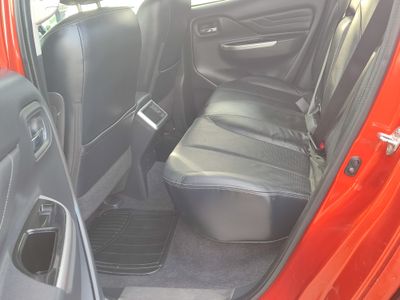 2021 Mitsubishi L200