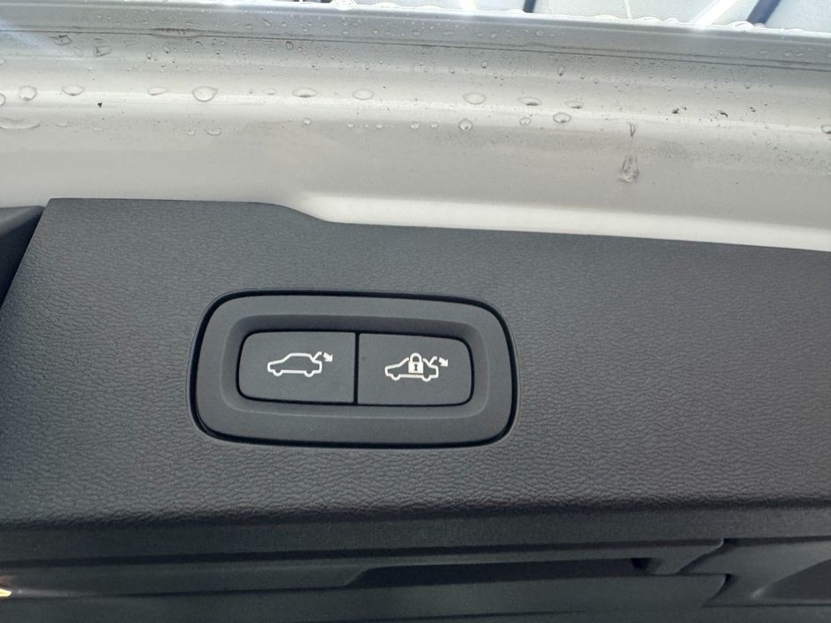 2021 Volvo V60