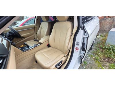 2017 BMW 320