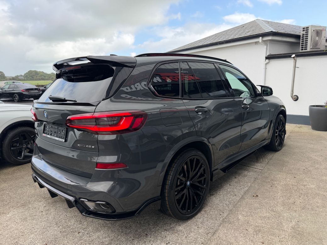 2023 BMW X5