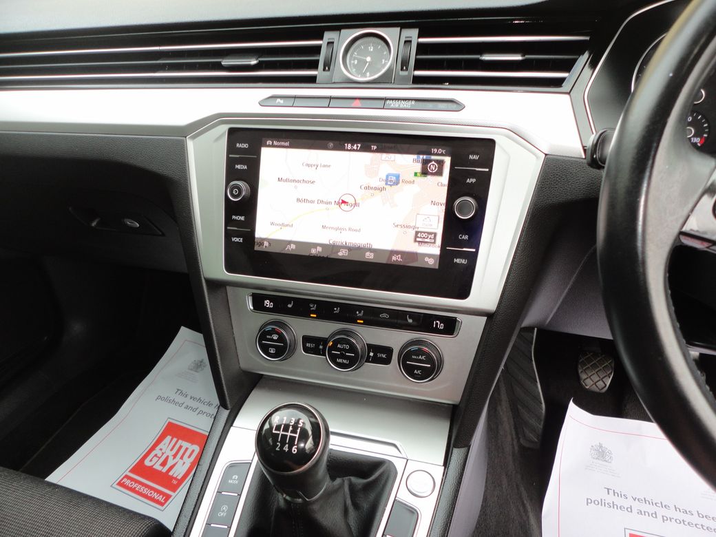2019 Volkswagen Passat