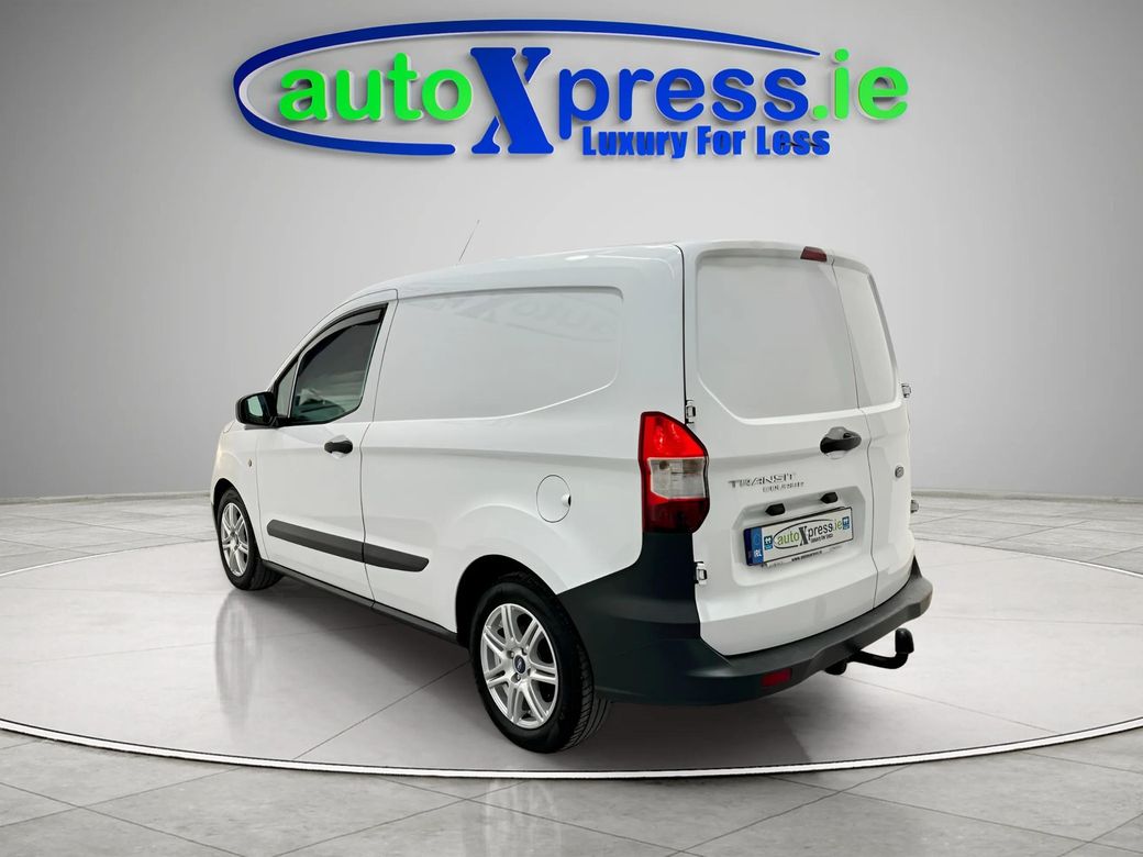 2018 Ford Transit Courier