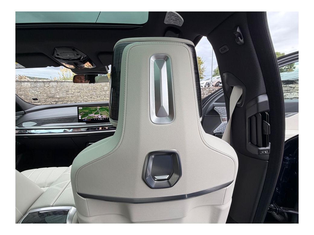 2026 BMW i7