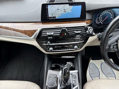 2017 BMW 5 Series