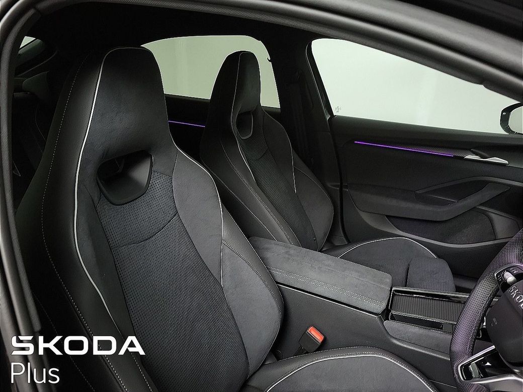 2025 Skoda Superb