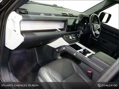 2025 Land Rover Defender