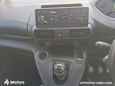 2021 Peugeot Partner