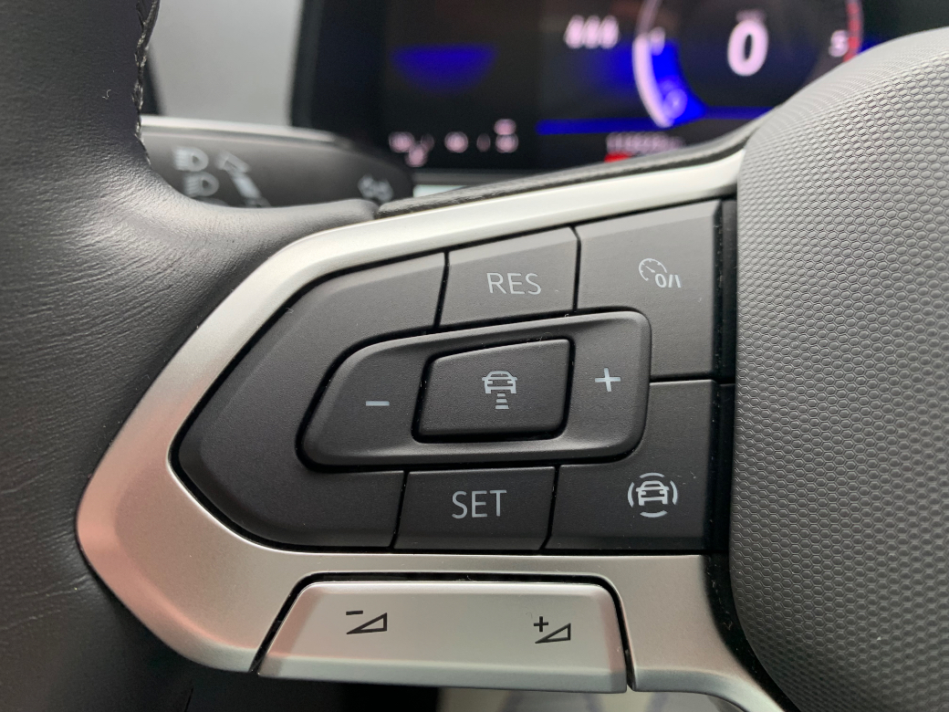 2023 Volkswagen T-Roc