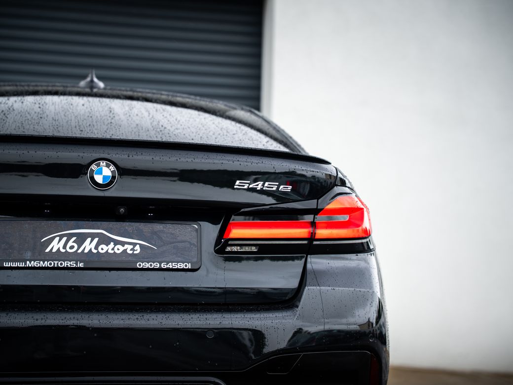 2021 BMW 5 Series