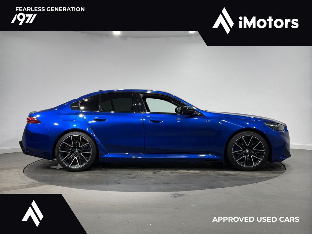 2025 BMW M5