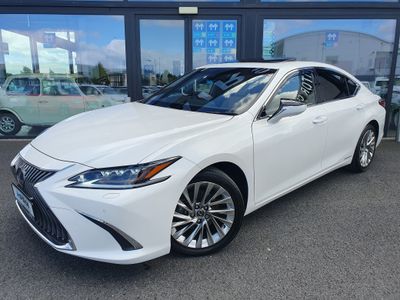 2020 Lexus ES 300h