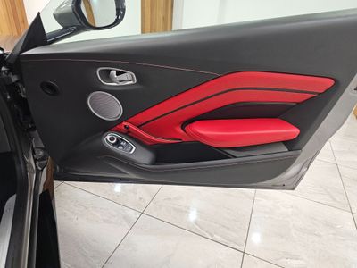 2018 Aston Martin Vantage