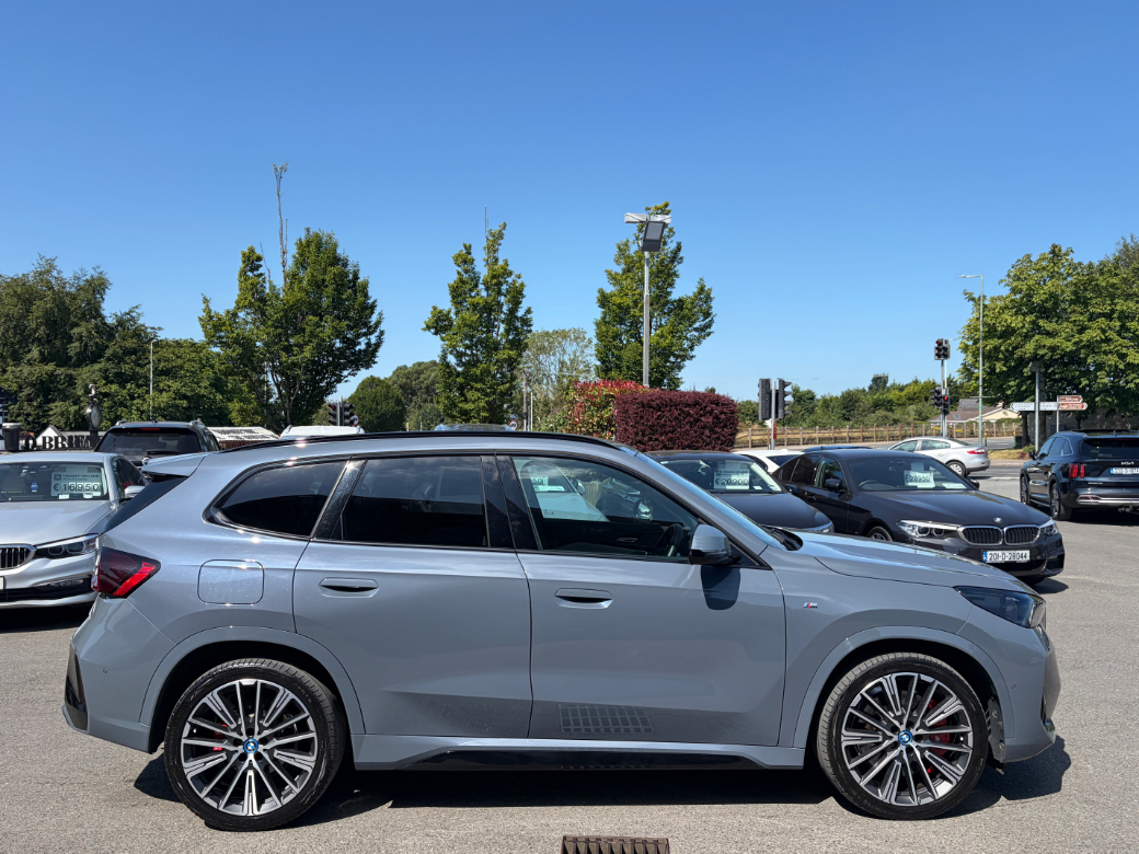 2024 BMW X1