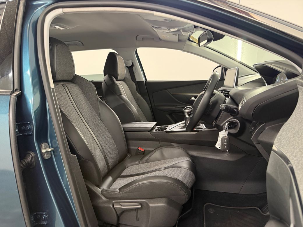 2018 Peugeot 5008