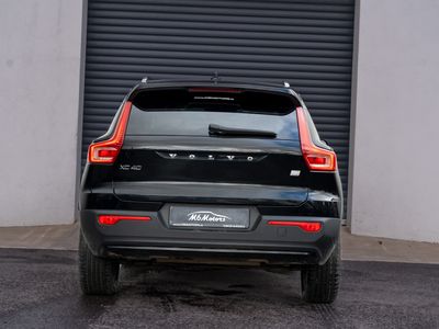 2022 Volvo XC40