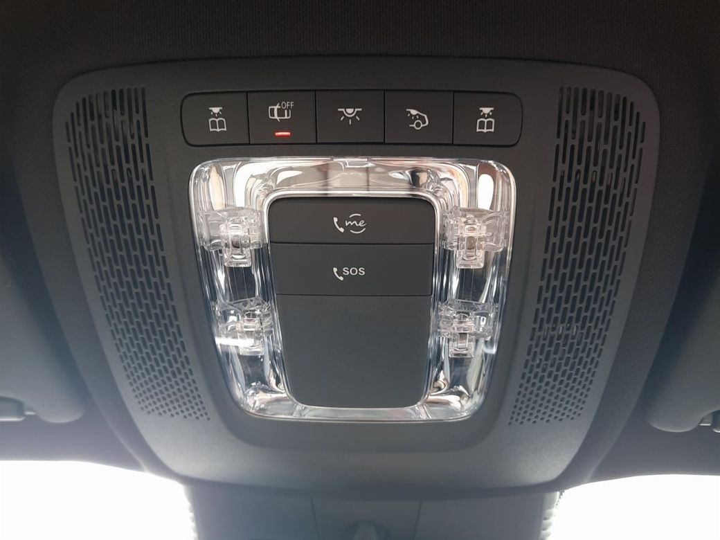 2025 Mercedes-Benz GLB Class