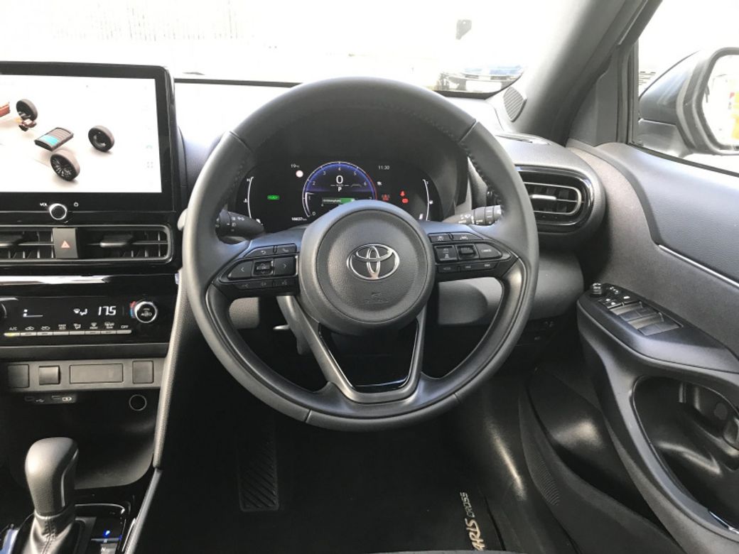 2025 Toyota Yaris Cross