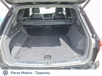 2023 Volkswagen Touareg