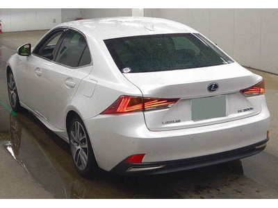 2018 Lexus IS 300h