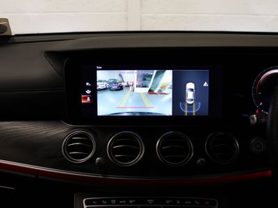 2021 Mercedes-Benz E 300