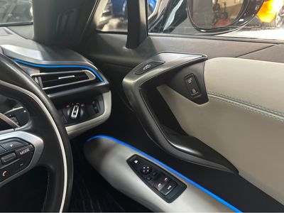 2018 BMW i8