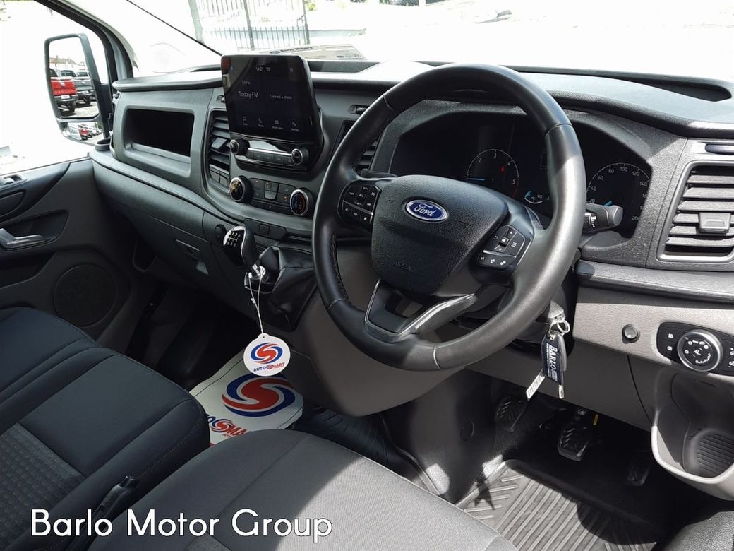 2023 Ford Transit Custom