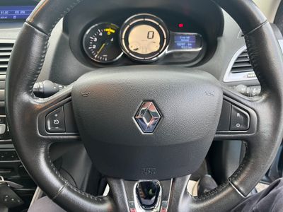2016 Renault Grand Megane