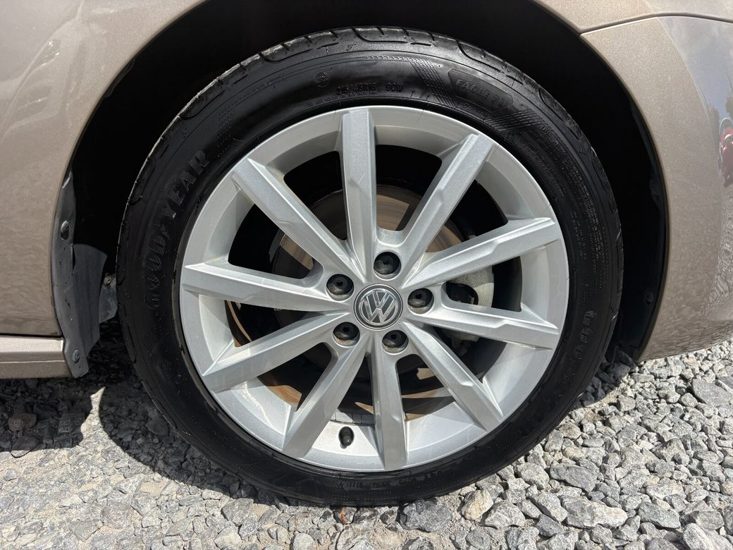 2017 Volkswagen Polo