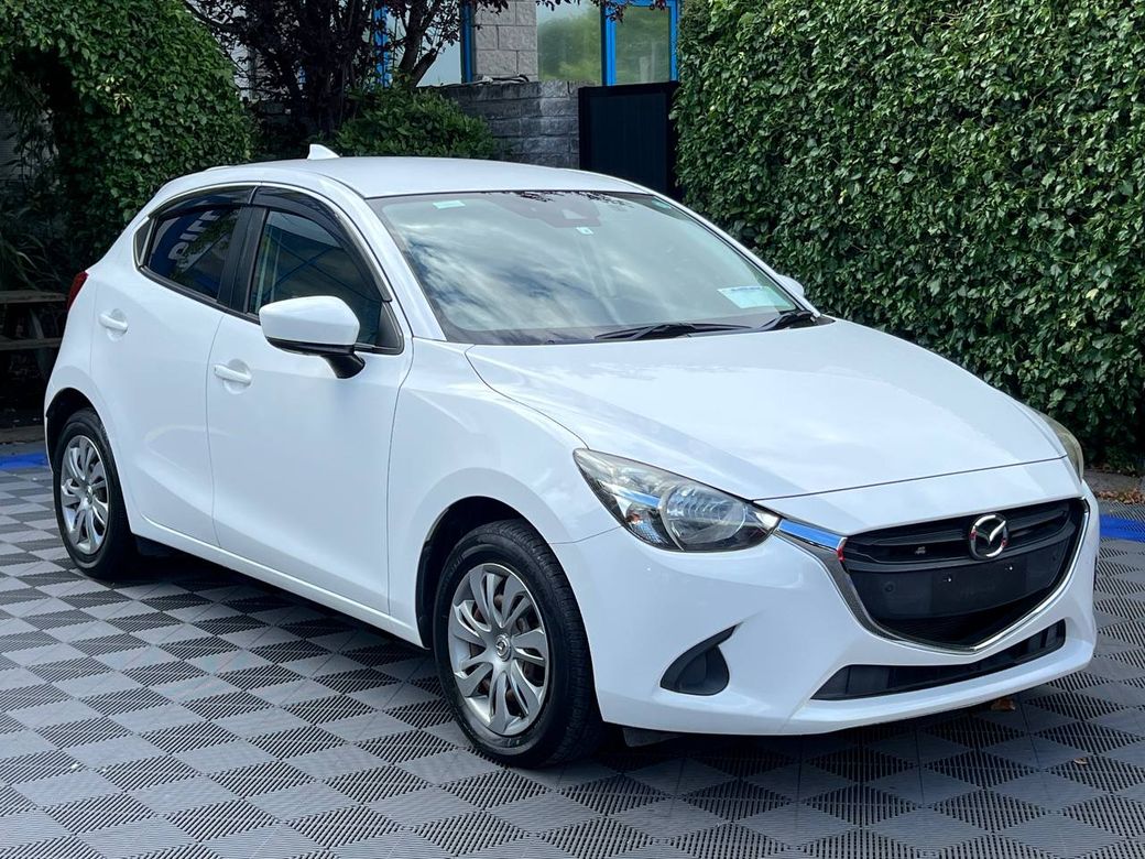 2018 Mazda Demio