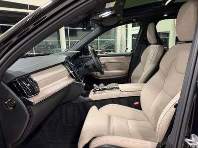 2025 Volvo XC90
