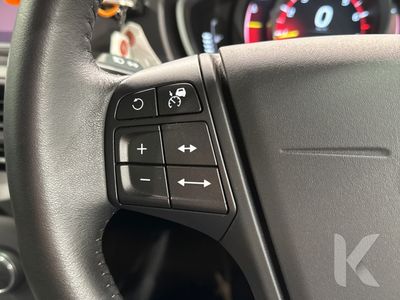 2018 Volvo V40