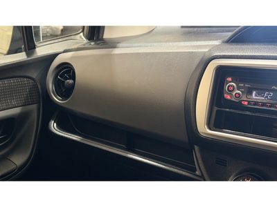 2016 Toyota Vitz