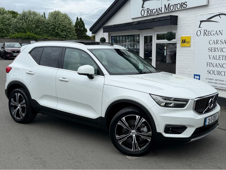 2021 Volvo XC40